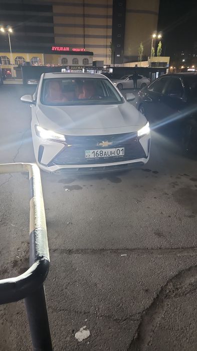Продам машину Chevrolet Monza