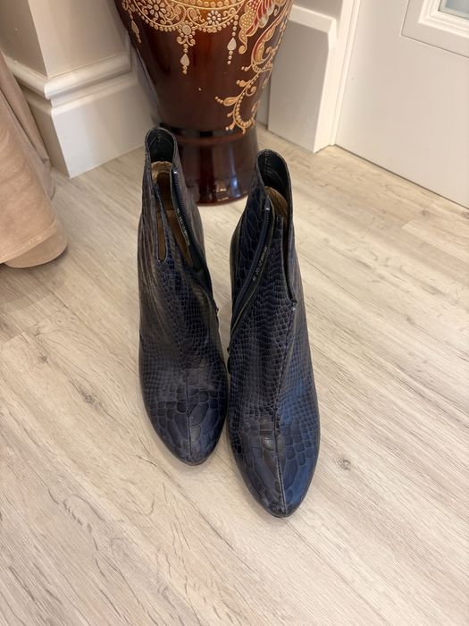 Продам ботильоны