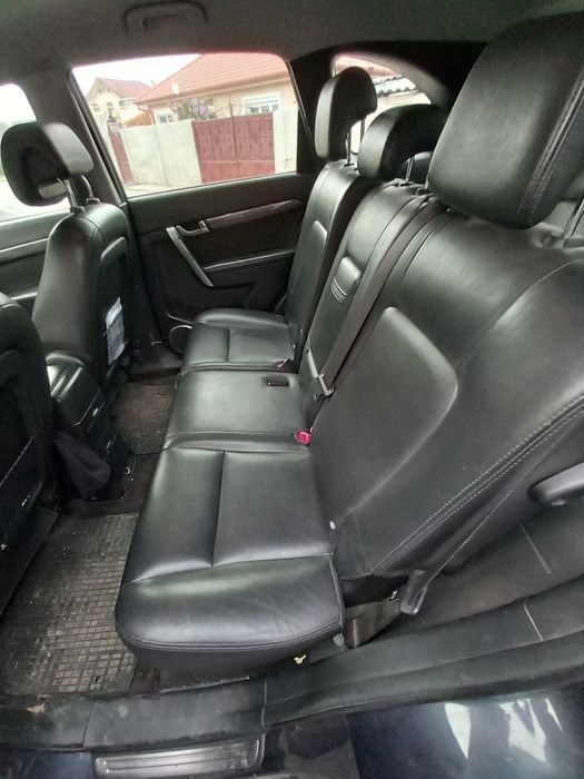 Vând CHEVROLET CAPTIVA 2L  4×4  7 locuri