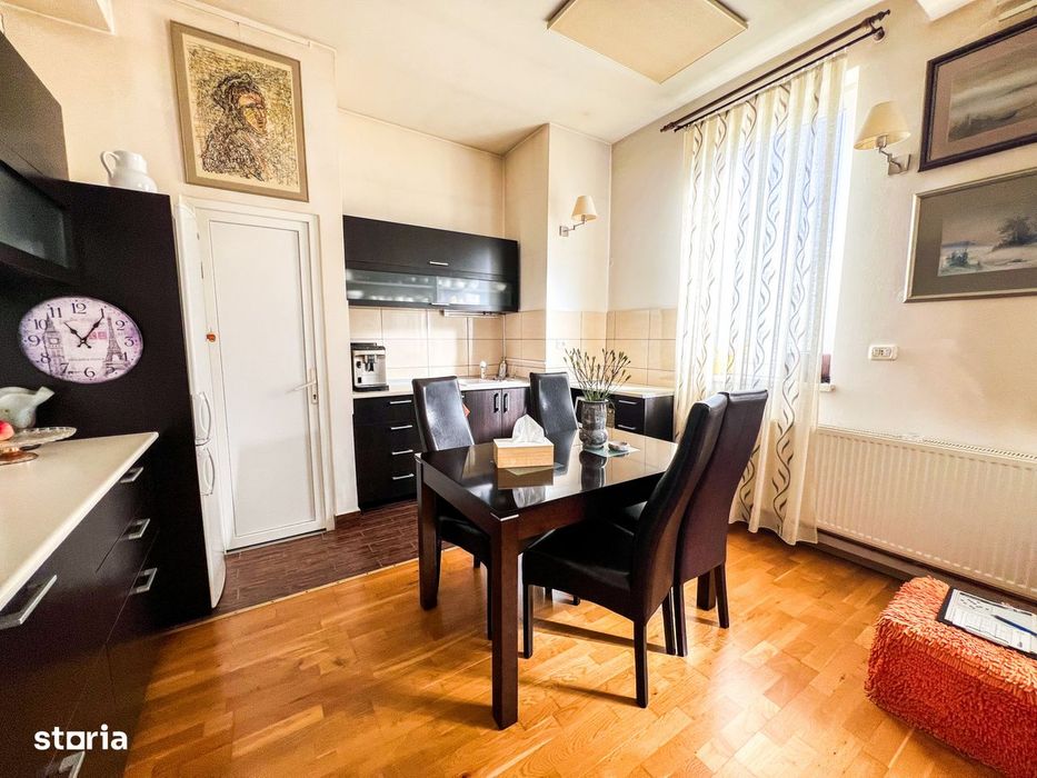 Casa individuala deosebita, garaj, str Cetatii, Parc Poligon