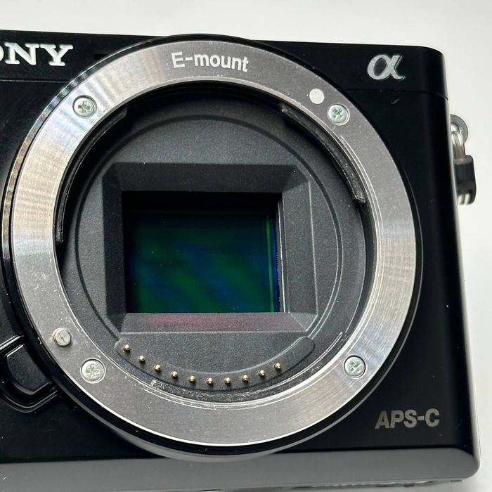 Продам Sony a 6000