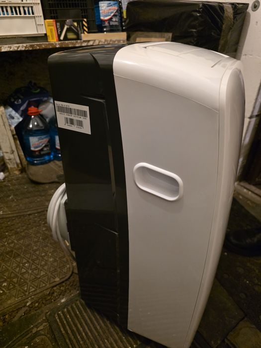 Aparat aer condiționat portabil Hisense APC 12