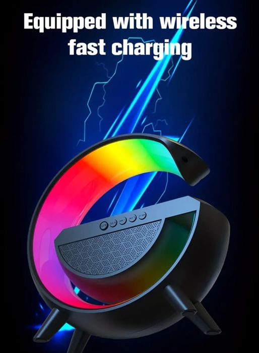 Тонколона с лед светлини и станция за безжично зареждане