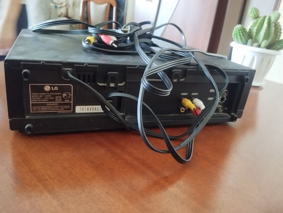 Видео магнитафон в хорошем состоянии