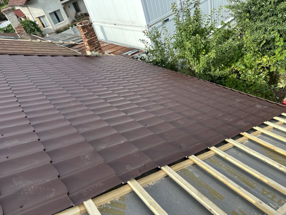 Reparatii acoperisuri terase tigla metalica dulgherie mansarde izolati