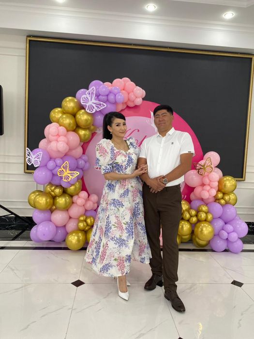 Одежда б/у в хорошем состоянии одевали 1 раз только