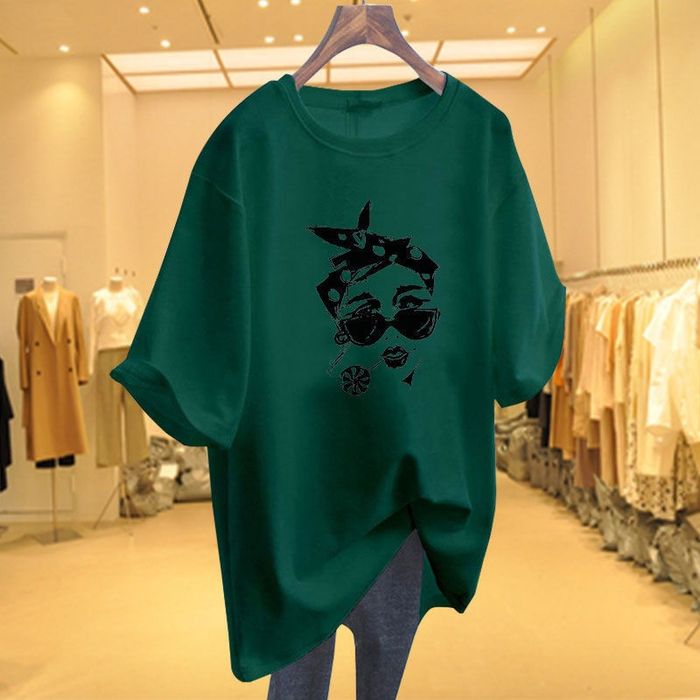 Продам женскую футболку