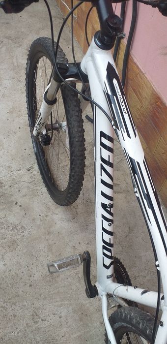 Bicicletă  Mountani Bike Specialized