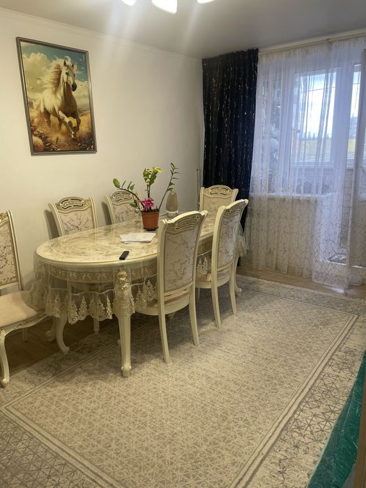 Продам 3 комнатную квартиру