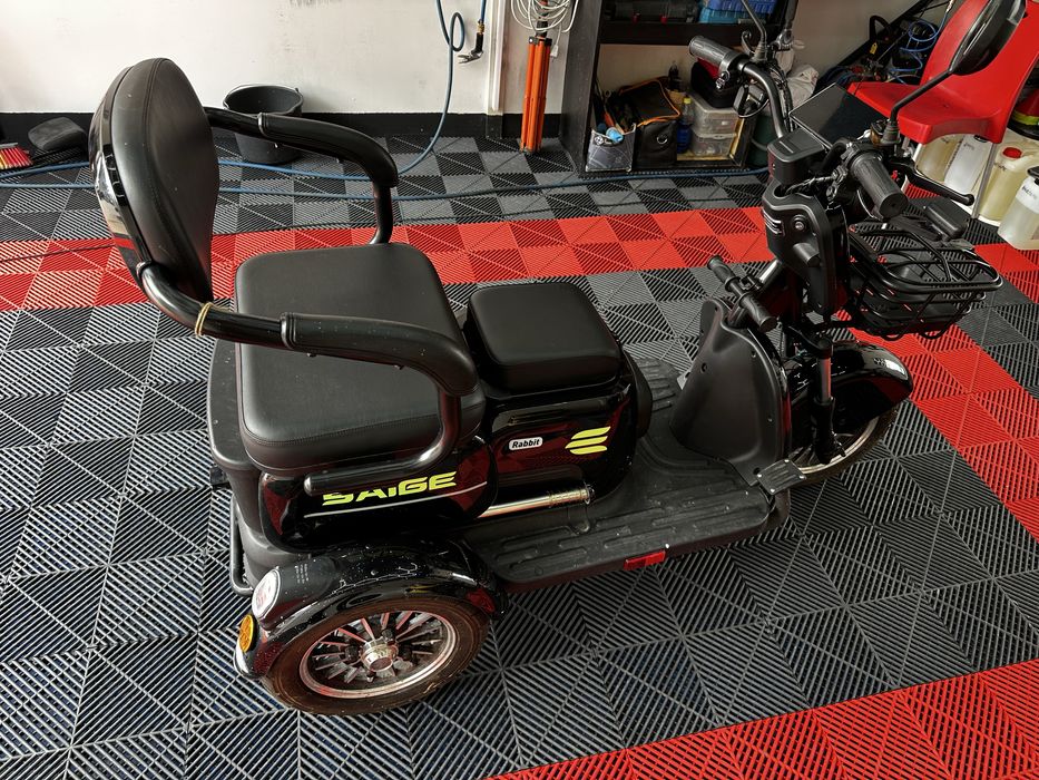 Triciclu electric SAIGE