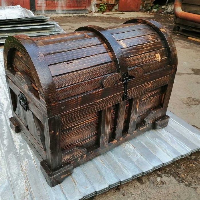 Сундук под старину