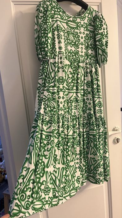 Платья качественные 42-44