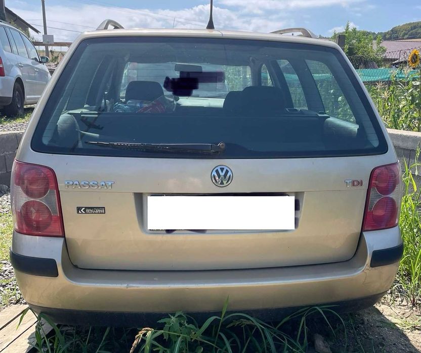Volkswagen Passat 1.9, 101 CP