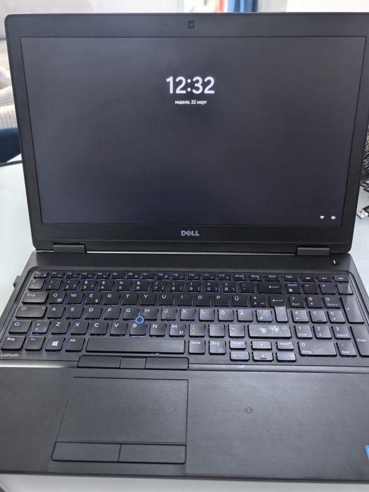 Лаптоп Dell 16gb