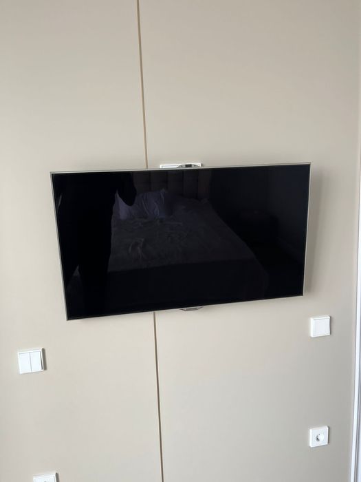 Продам б/у смарт телевизоры диогональ 108, 120