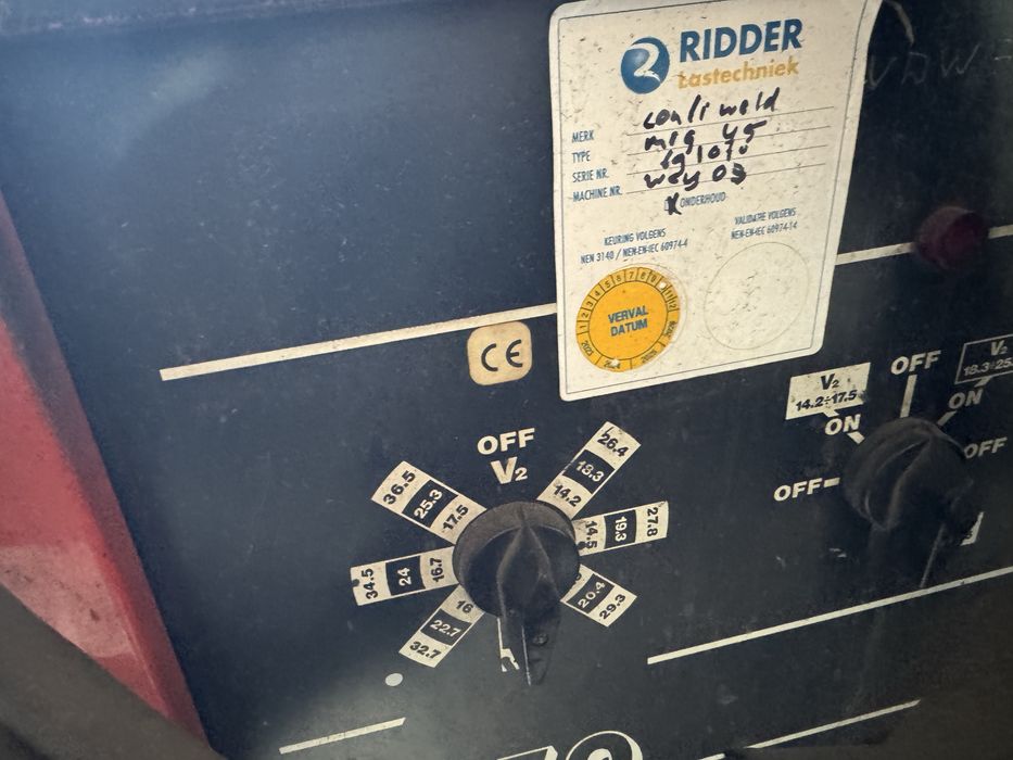 Aparat de sudura industrial cu racire pe lichid