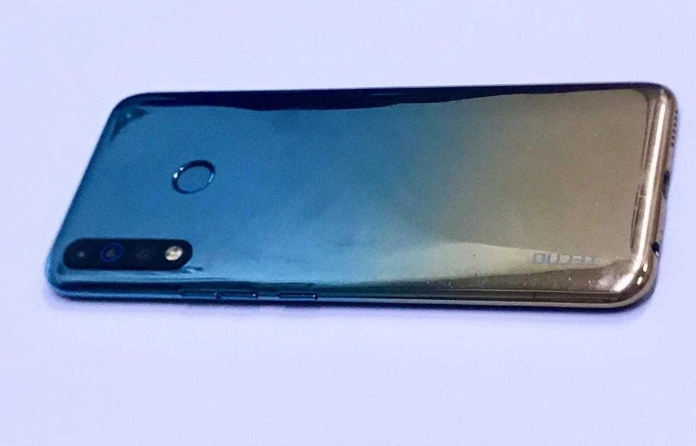 12010 TECNO CAMON 12