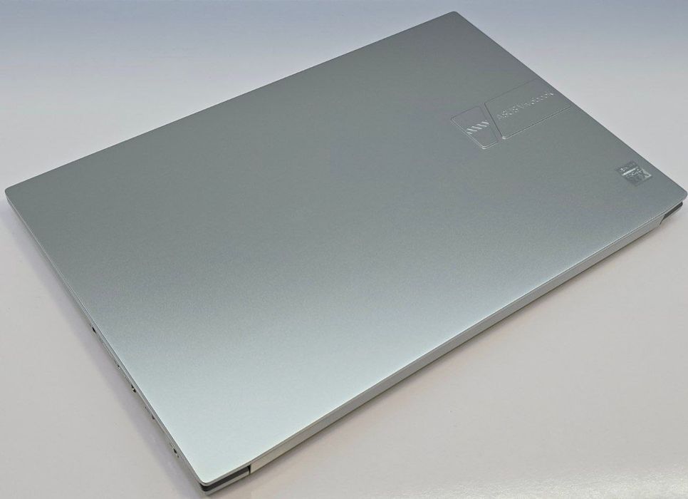 ASUS vivobook pro 15 OLED 16/512 RTX 3050  4GB