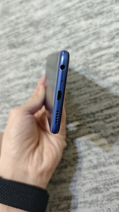 Huawei P Smart — в хорошем состоянии (2018)