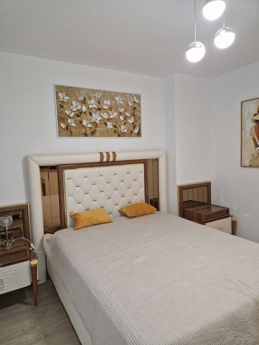 Proprietar ofer spre închiriere apartament cu doua camere