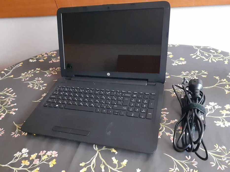 Лаптоп HP 15-ac108nu