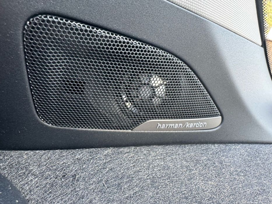 Продаю автомобиль BMW I3 гибрид