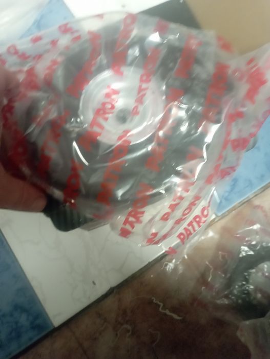 На Рено Сценик продам