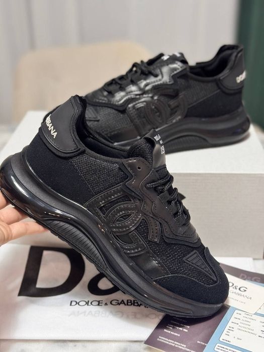 Adidasi barbati niko