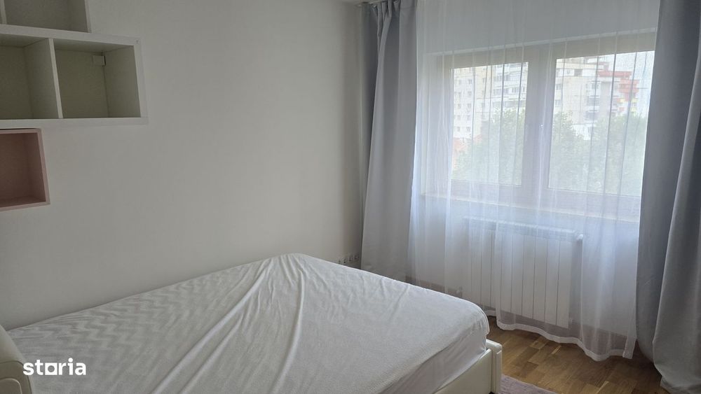 Inchiriez apartament 2 camere dec. Deva,  Spitalul Judetean, etaj 3,