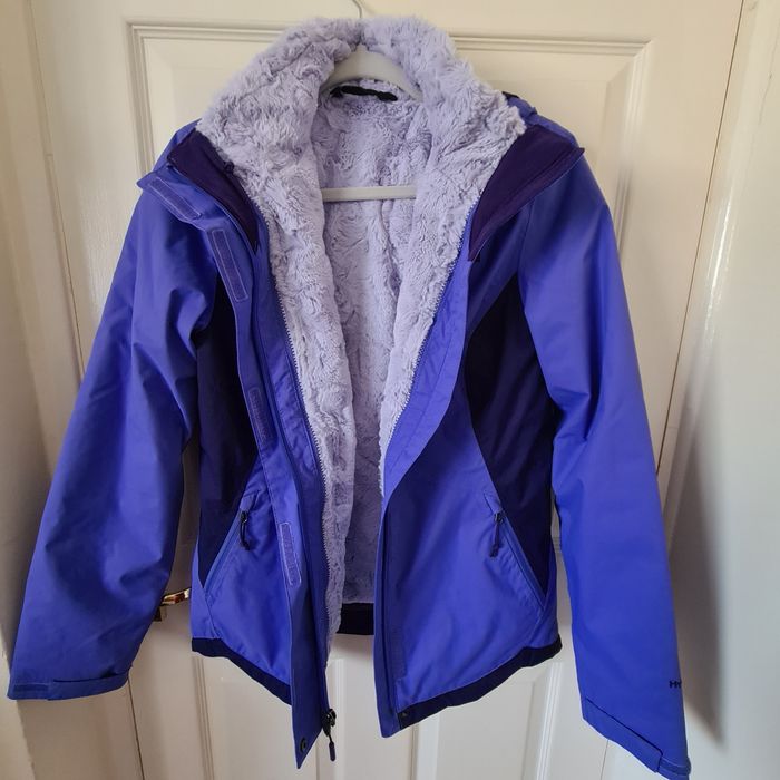 Geacă damă The North Face mărimea S – originală, stare foarte bună