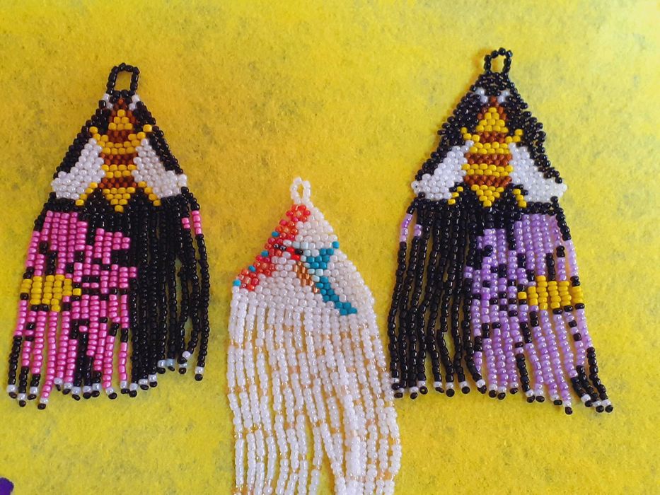 Украшения из бисера, подарки любимым