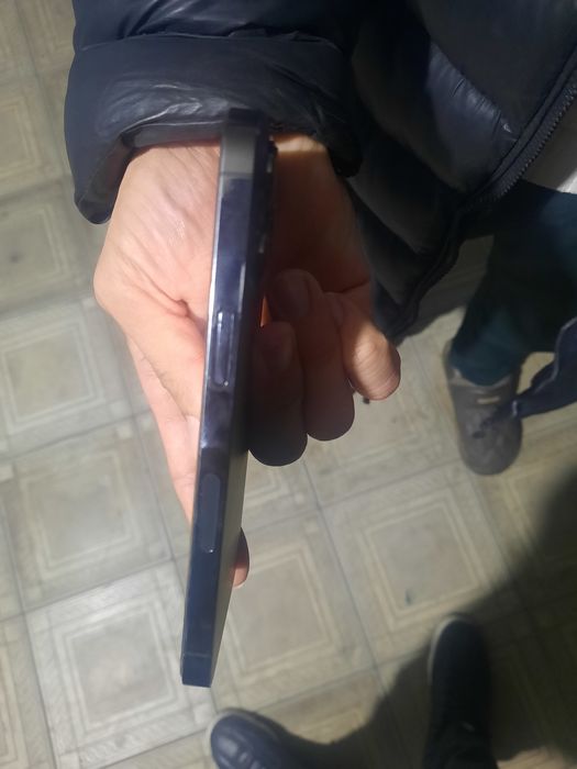 Iphone 13про продаётся