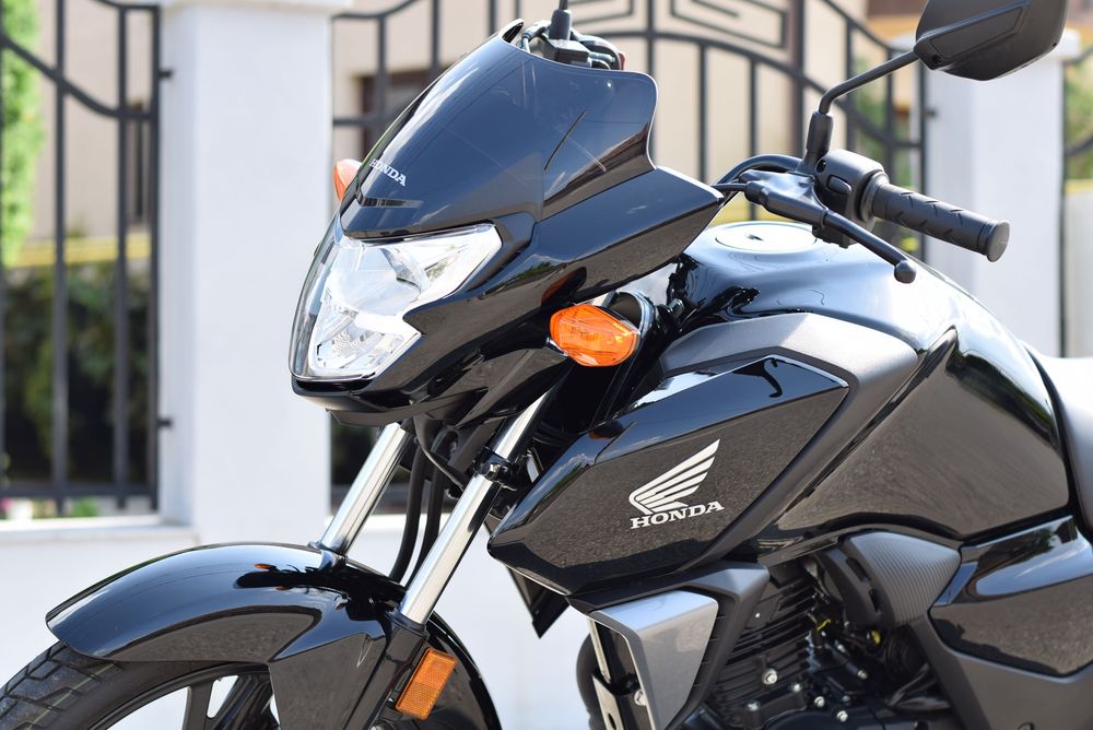 HONDA CBR 125 R IMPECABILA Imp Germania! ( 16 ani A1 CBR YZF Duke )