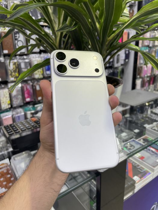 Срочно продам свой Iphone 17 proMax