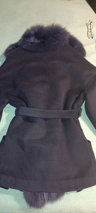 Дамско палто с естествена лисица М р-р