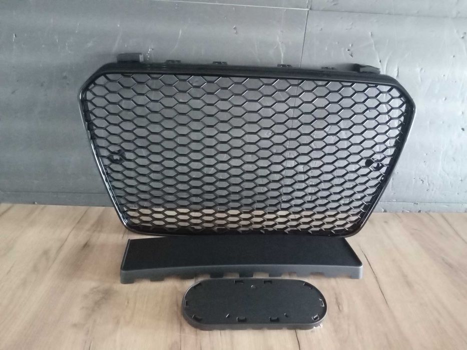 Grila radiator tip fagure Audi A5 2011-2016 CU SENZORI PARCARE