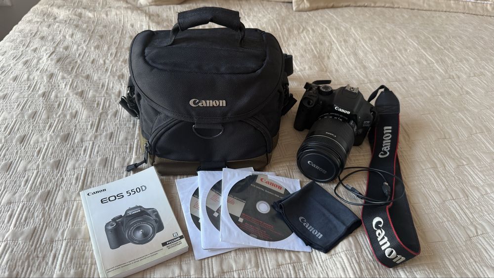 Продам фотоаппарат Canon EOS 550D
