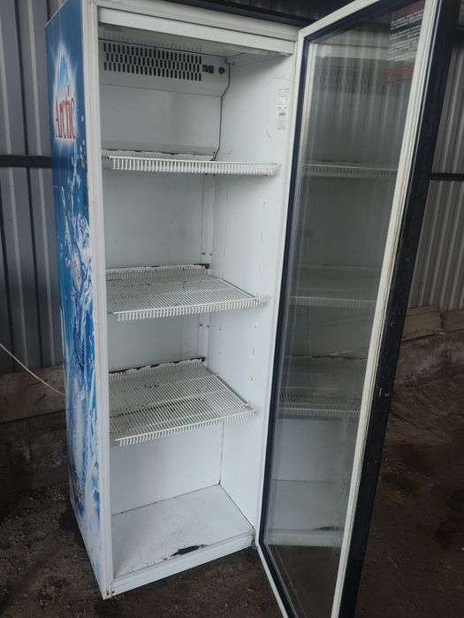 Витринный Холодильник с доставкой