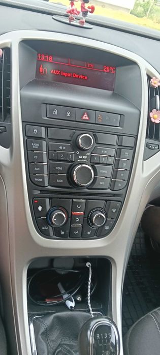 Opel Astra j 2011