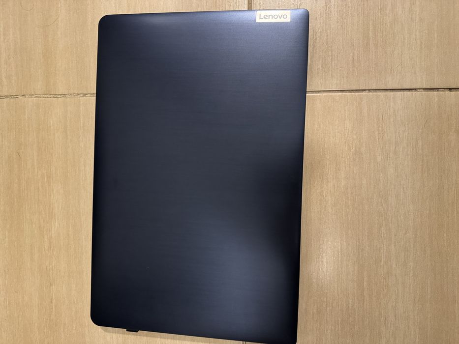 Lenovo i7 ideapad 3, 15”