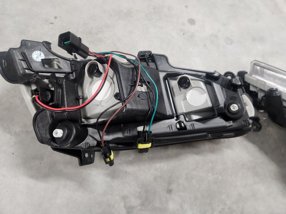 Халоген за Санта Фе 3