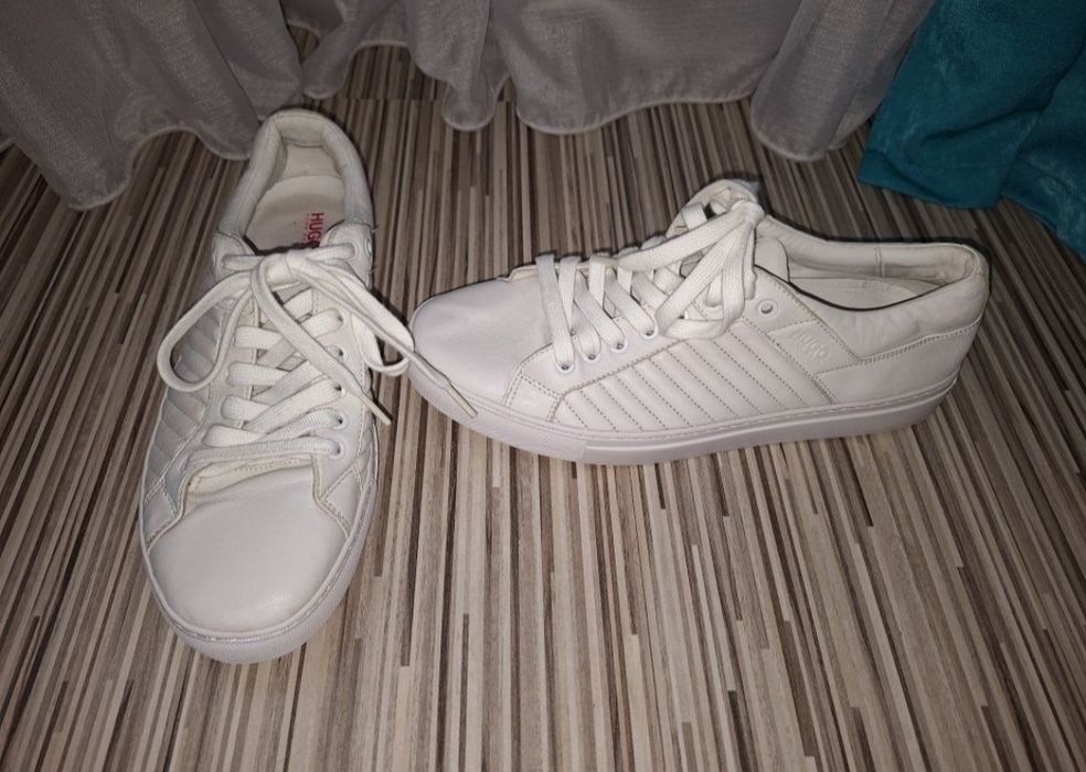 Sneakers/adidași piele Hugo Boss mărime 44.