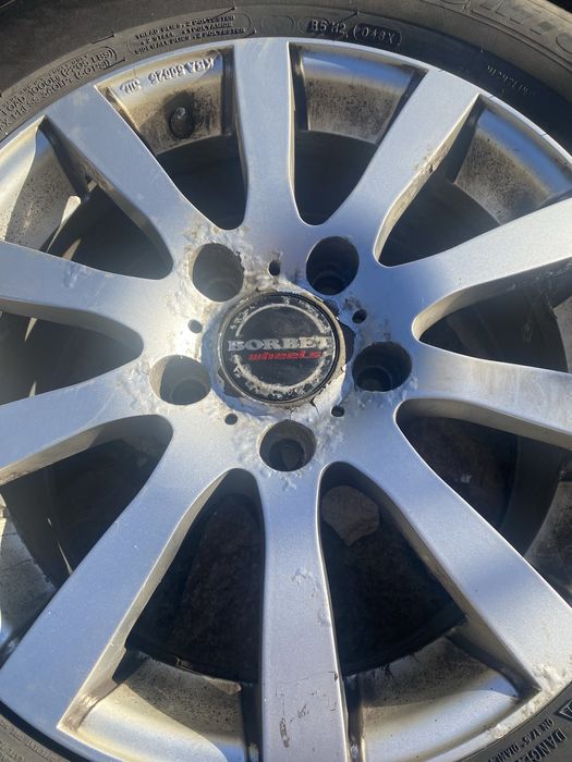 Jante aliaj si cauciucuri de iarna