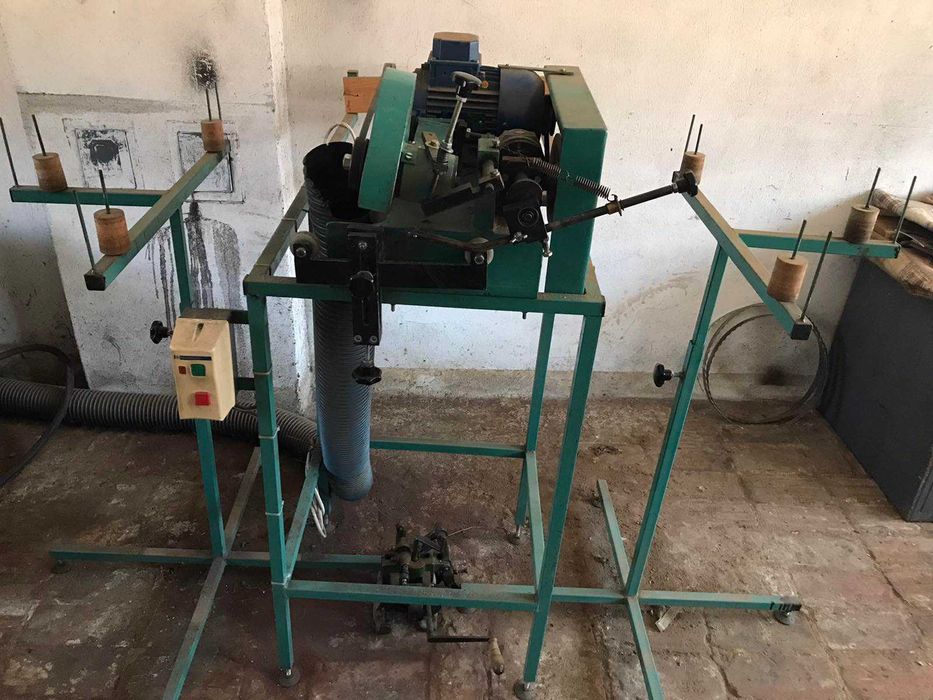 Точиларка за банцигови ленти с чепразилка