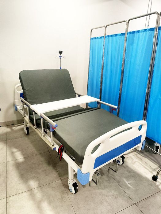 Качественная медицинская кровать 2-х функциональная ID-CS-09