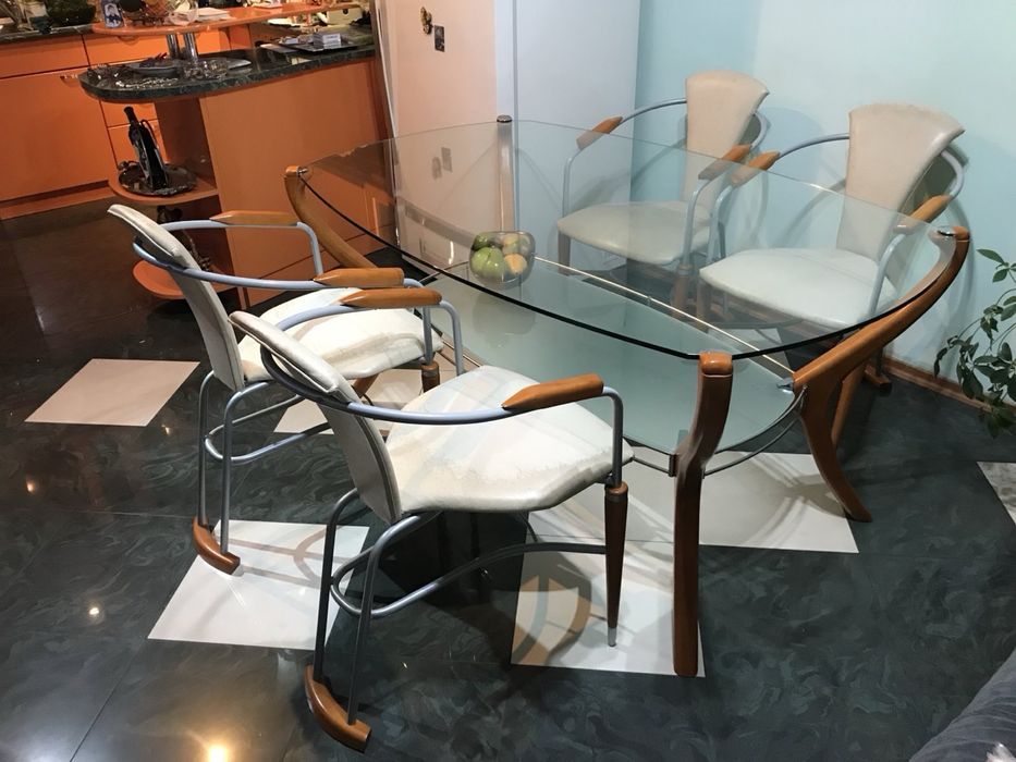 Кухненска маса и столове