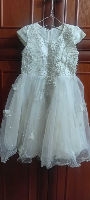 Платья для  девочки  от 4 до 8, 9 лет