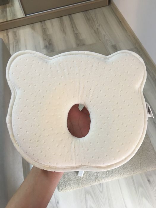 Pernă bebelusi anti aplatizare din spuma memory