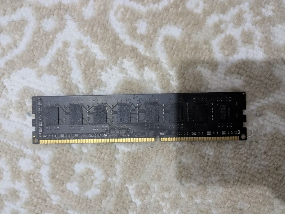 Озу 4гб DDR3 сатылады