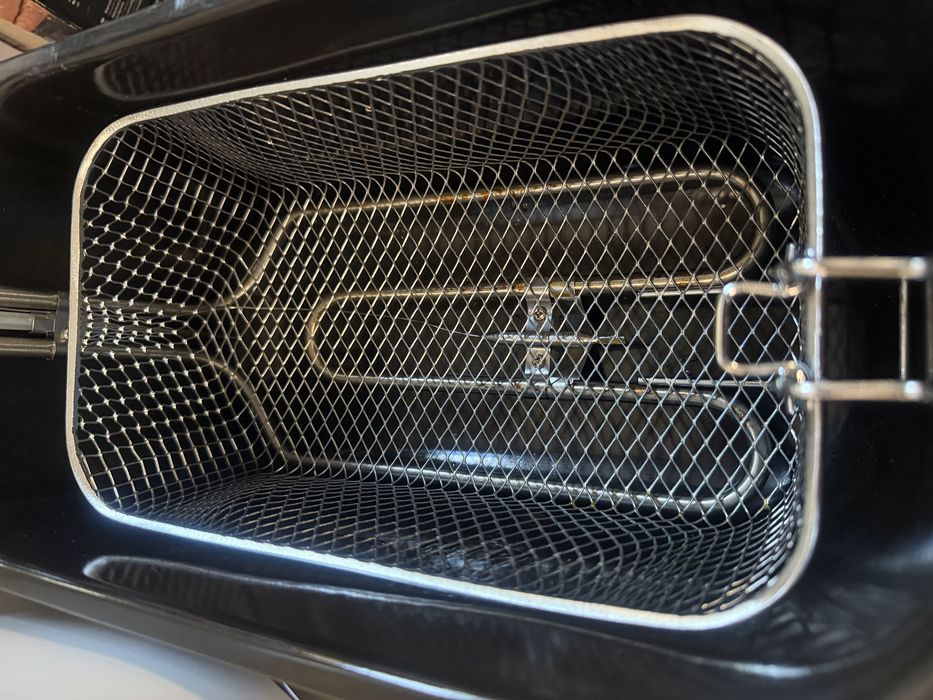 Фритюрник Bestron